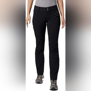 Columbia Women's Saturday Trail Pant, Black,  6 short. NWT